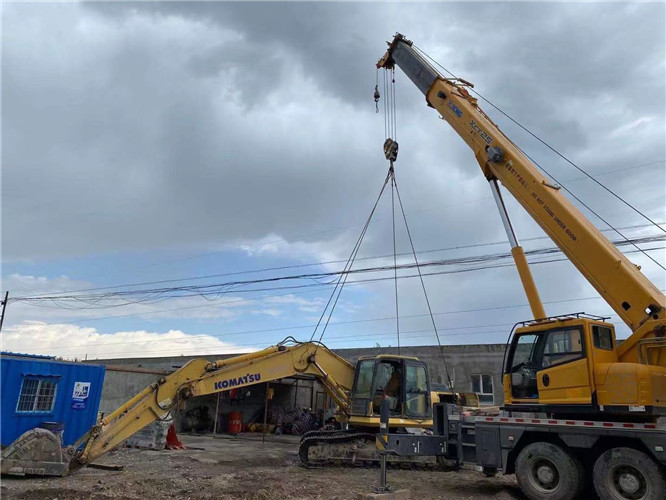 迎泽区25吨吊车的工作半径是多少？